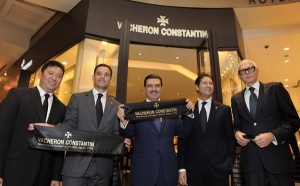 Inauguration de la première boutique exclusive Vacheron Constantin à Singapour. C’est la 27ème boutique Vacheron Constantin dans le monde.