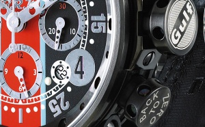 Une série de montres GULF par BRM : La montre BRM V12-44-GU-N-AG-1